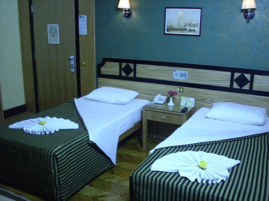 Grand Hotel