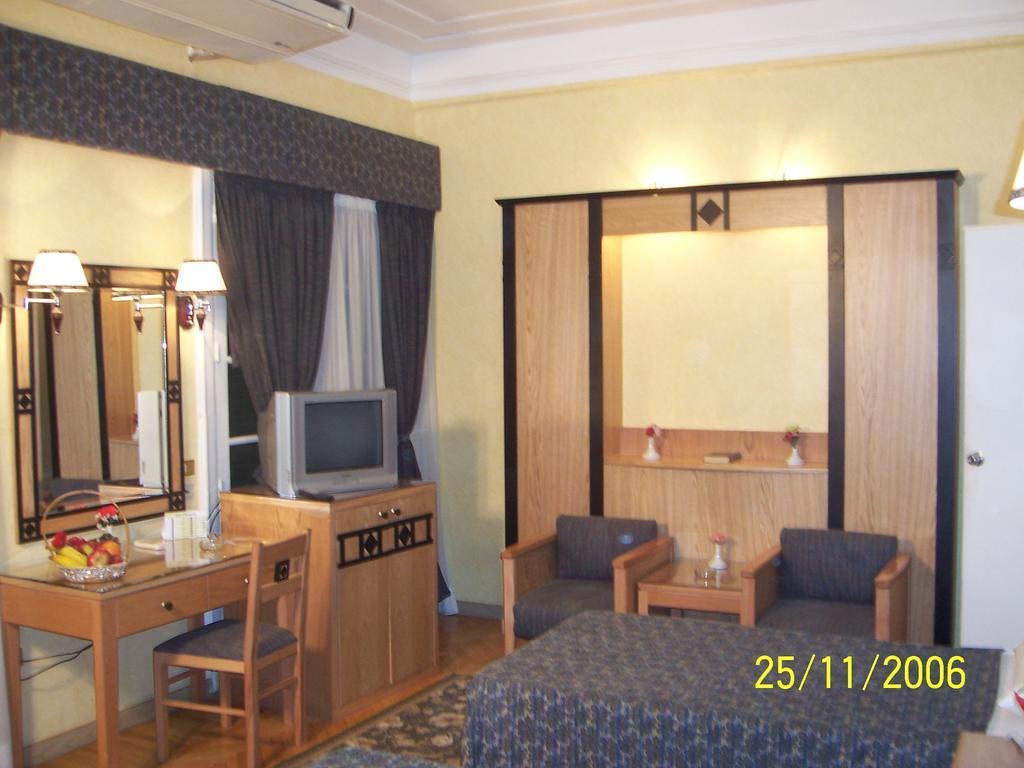 Hotel Grand