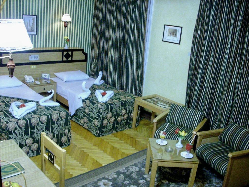 Grand Cairo